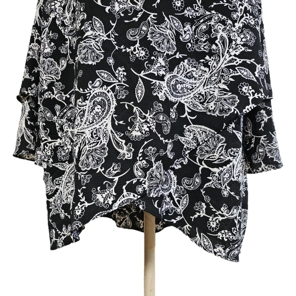 New Directions Black Paisley Flowy Bell Sleeve Whimsigoth Top Size XL - Picture 3 of 7